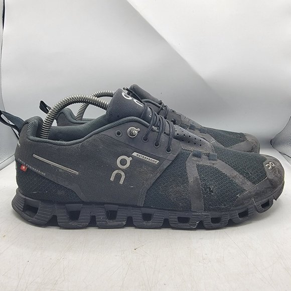 On Cloud Swiss Engineering Mens 8.5 Waterproof Black Running Shoes Sneakers - Picture 12 of 12